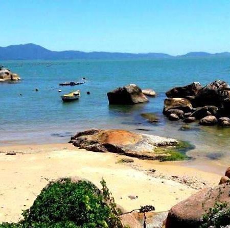 Casa Frente Mar Villa Governador Celso Ramos Esterno foto